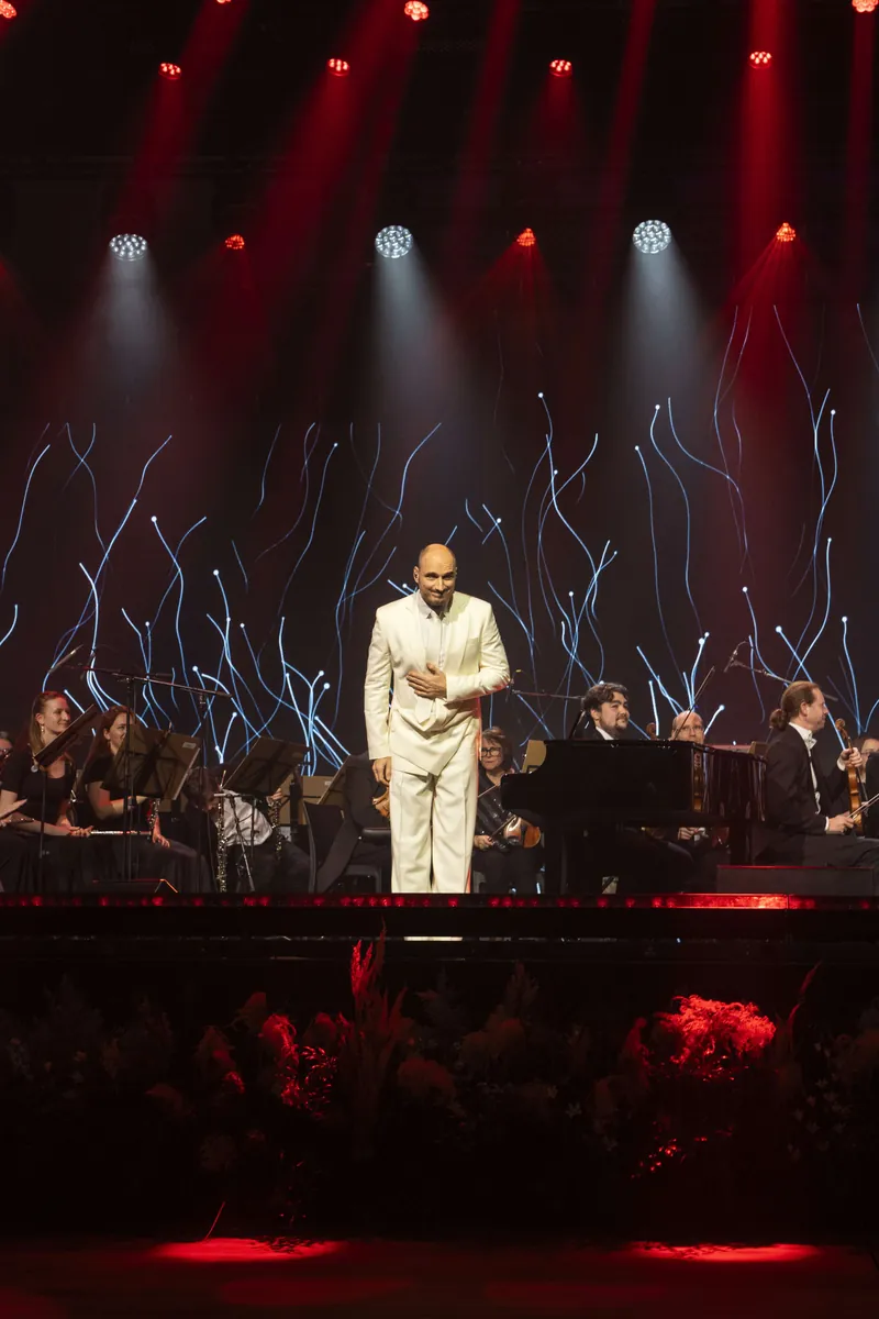 Poklona s orchestrom